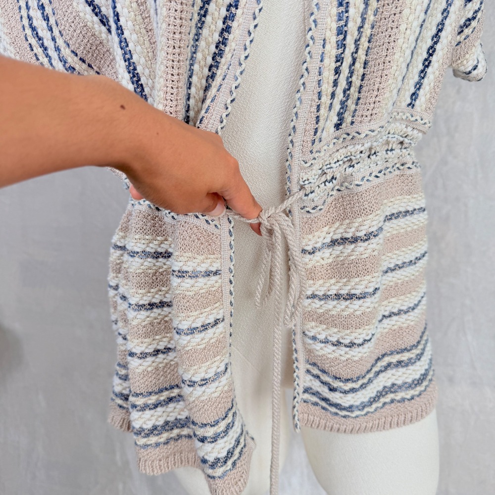 Chicos Size 2 Womens Large Knit Open Front Tie Waist Top Vacation Beach Resort - Picture 3 of 8